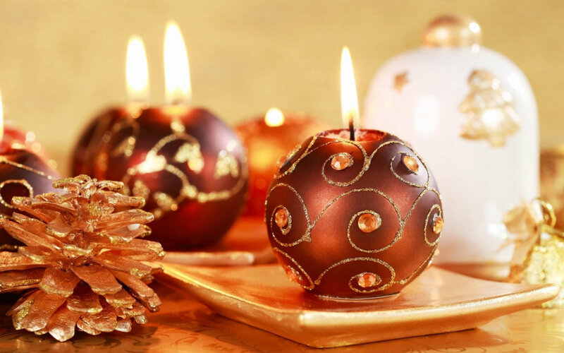 Decorative Candles and Pinecone