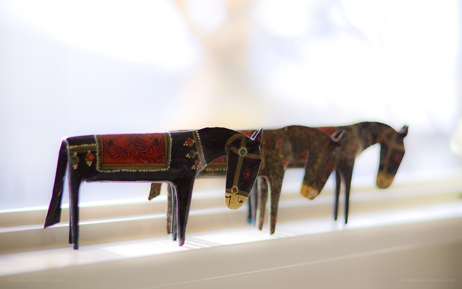 decorative horse figurines