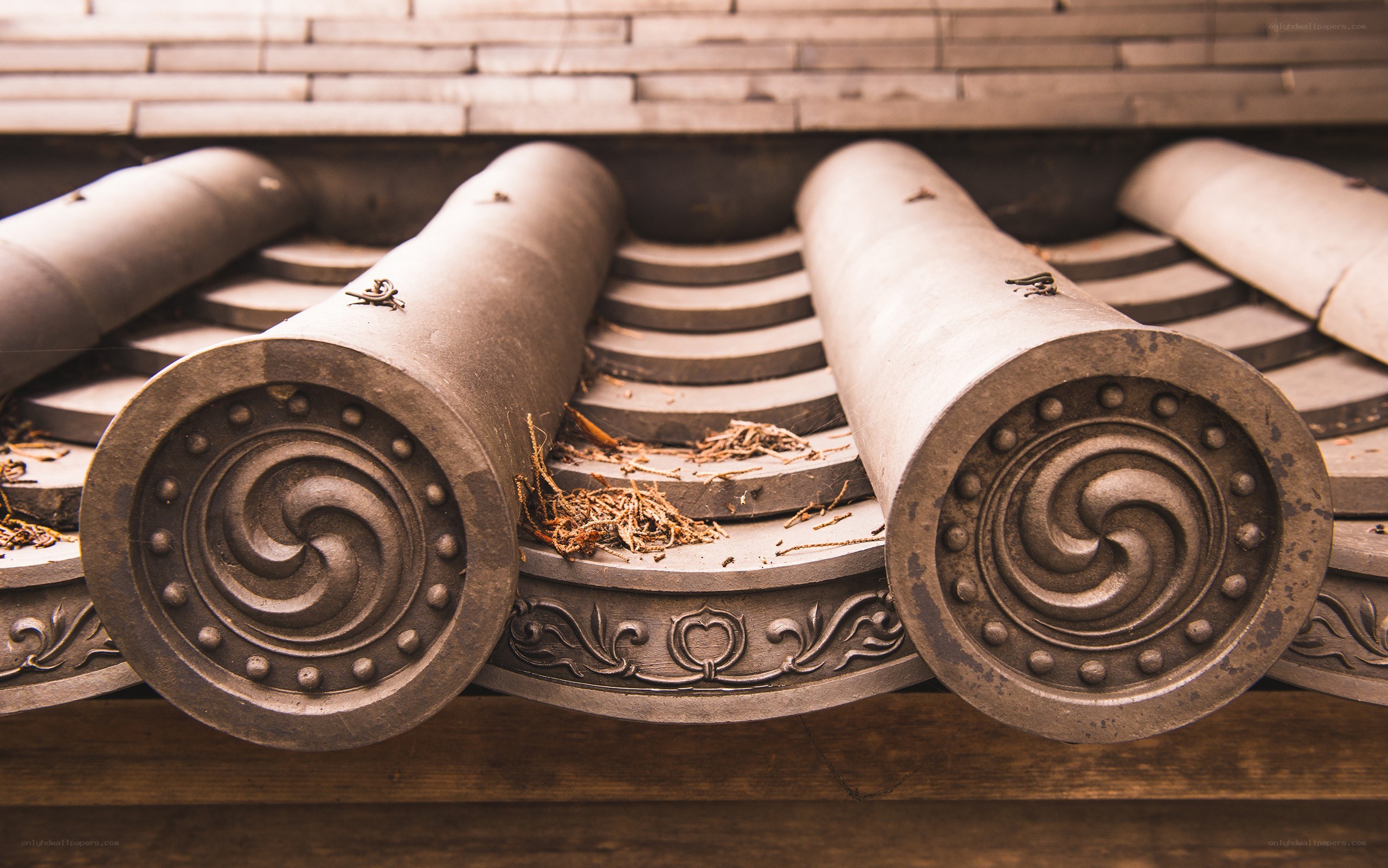 decorative roof tiles