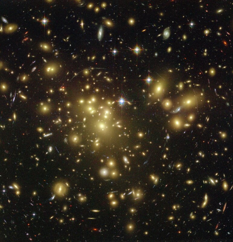 Deep field galaxy cluster