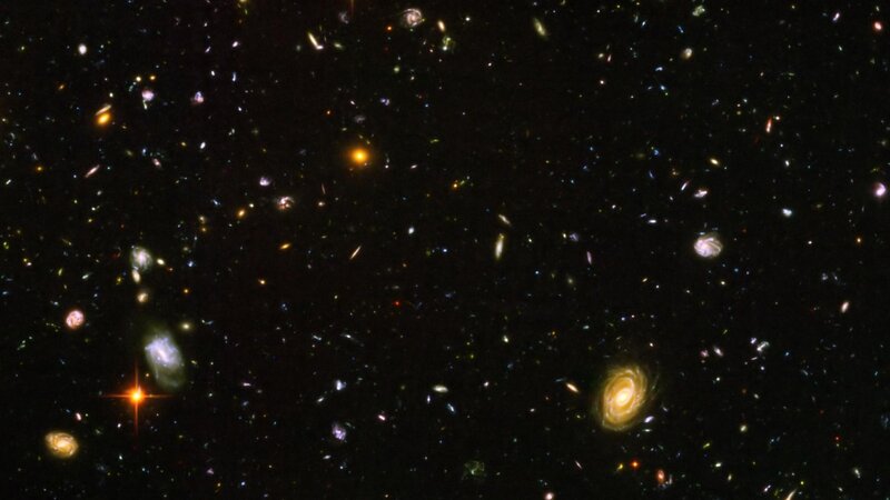 Deep space galaxy cluster