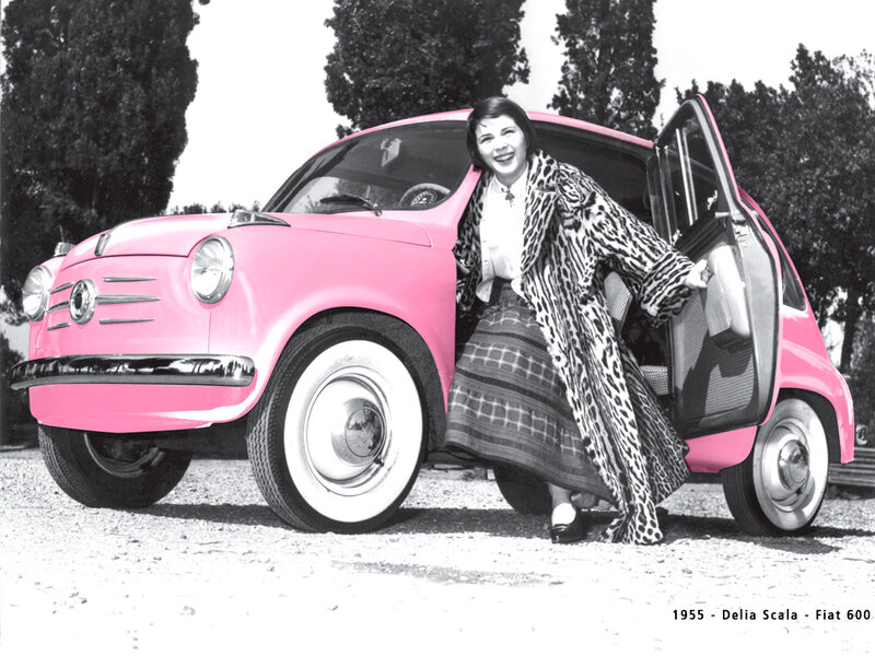 Delia Scala with pink Fiat