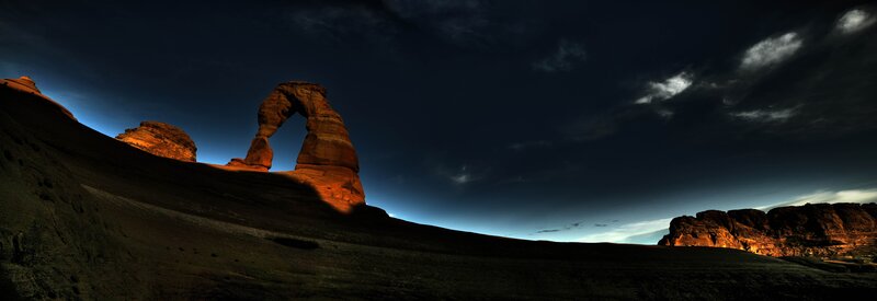 Delicate Arch at Dusk — Dark Blue, Dramatic, Night