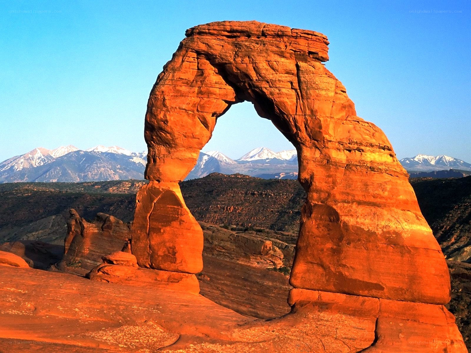 Delicate Arch at sunrise