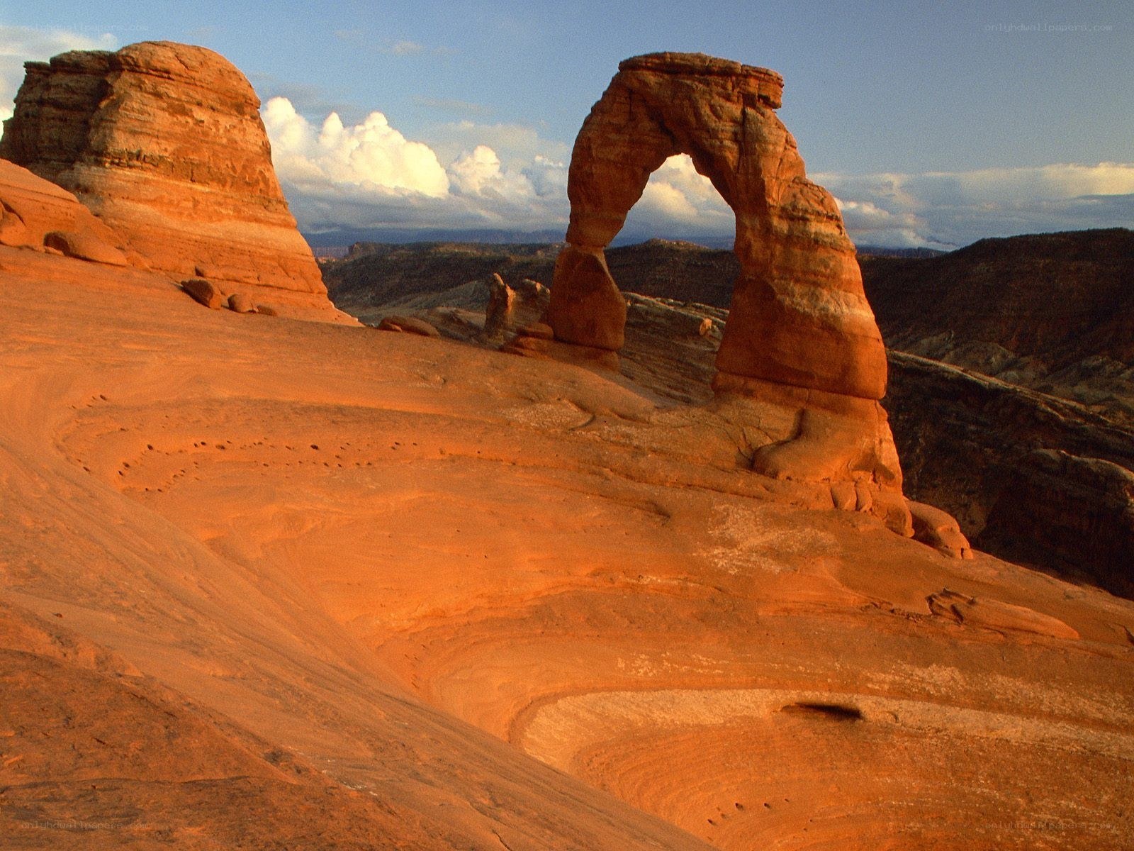 Delicate Arch at sunset