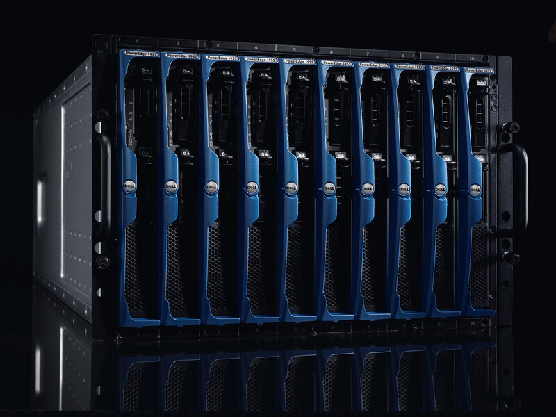 Dell PowerEdge server array