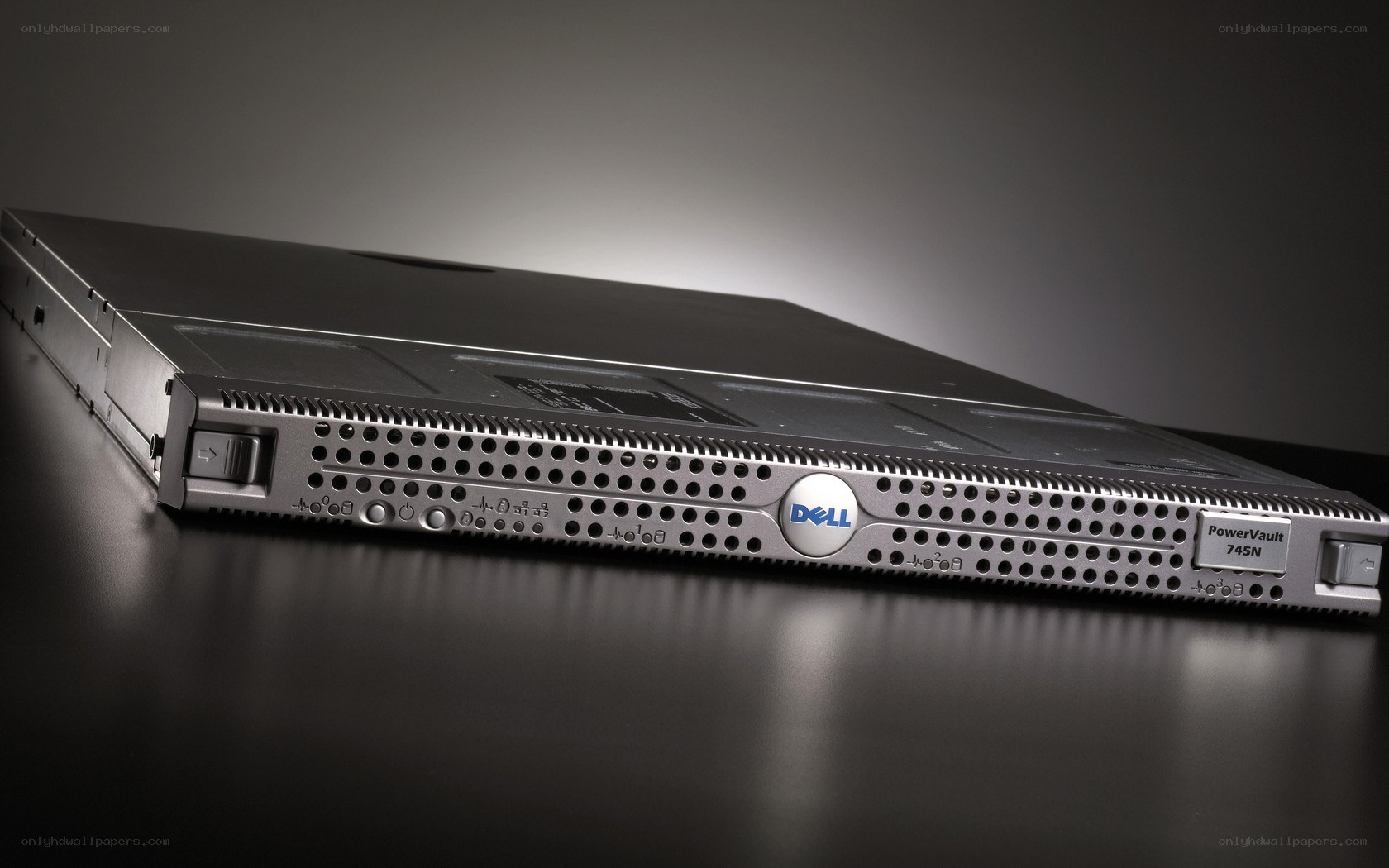 Dell PowerVault 745N server