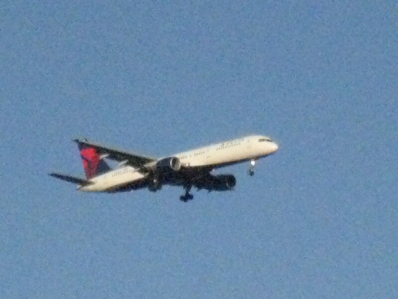 Delta Air Lines Airplane — Blue