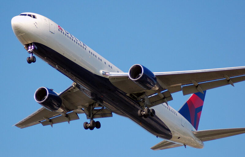 Delta Airlines plane in flight