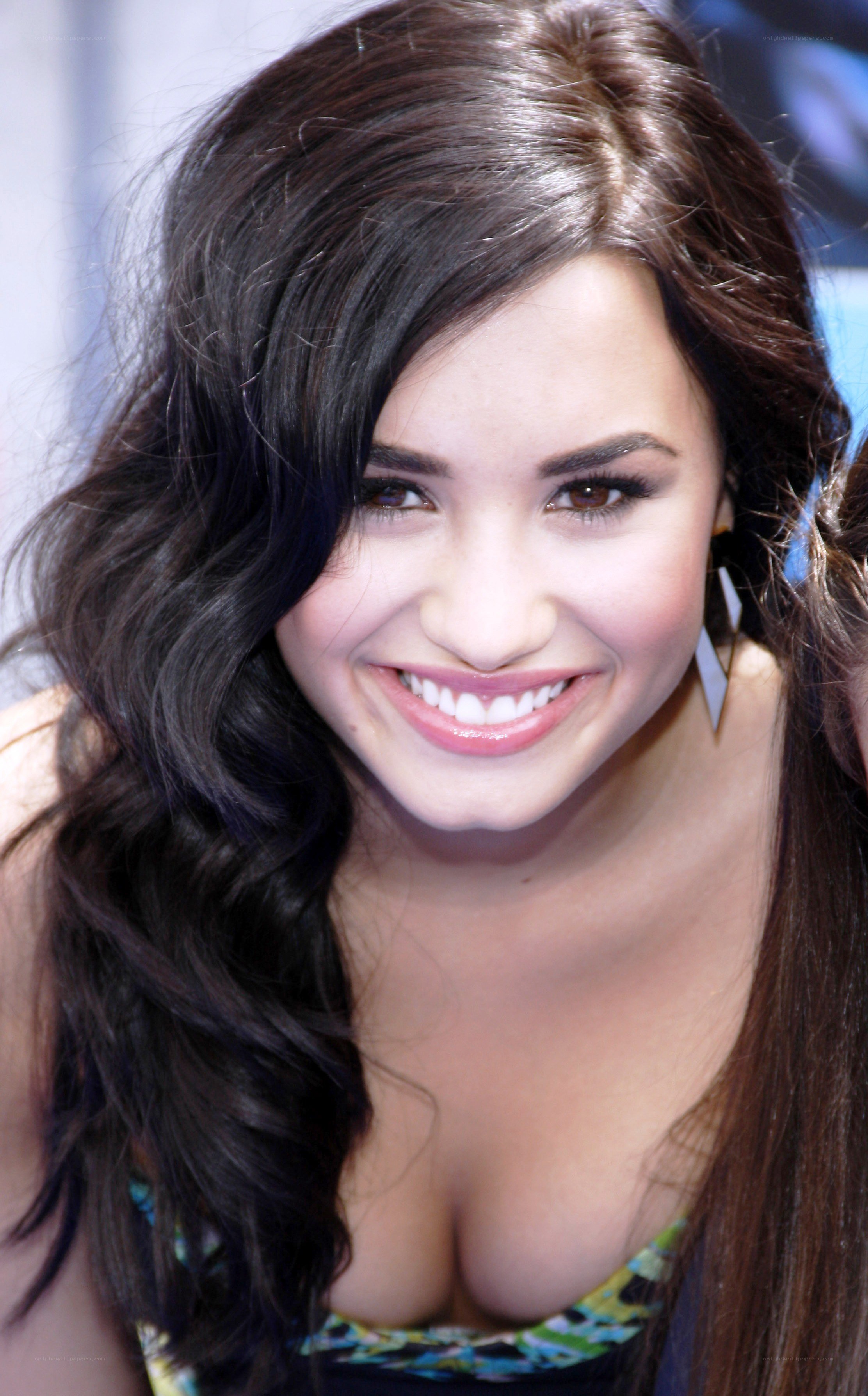 Demi Lovato smiling at event