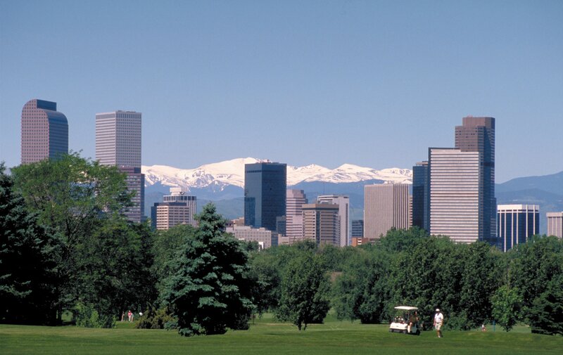 Denver skyline with mountains