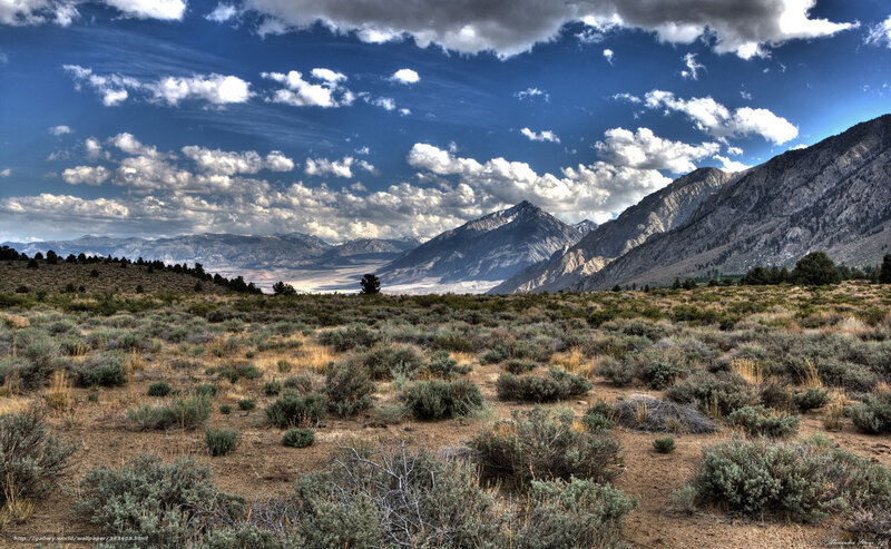 Desert Valley with Mountains — Blue, Dramatic