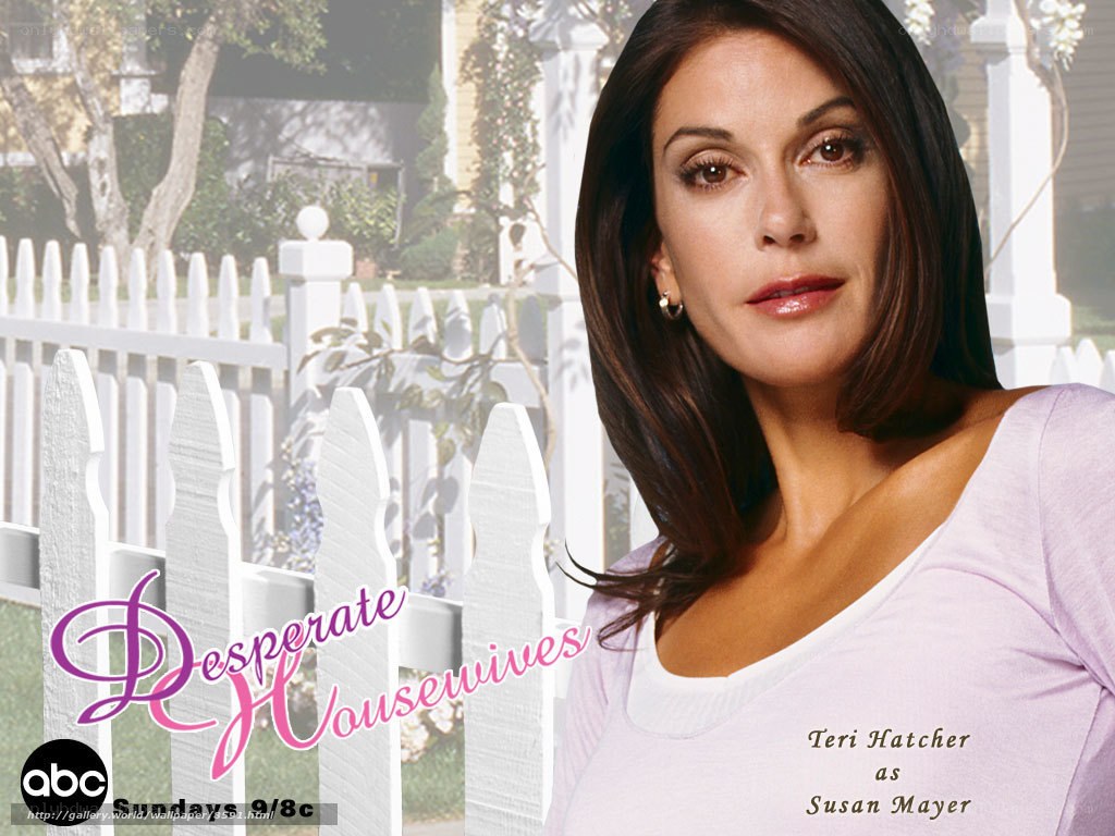 Desperate Housewives promotional image