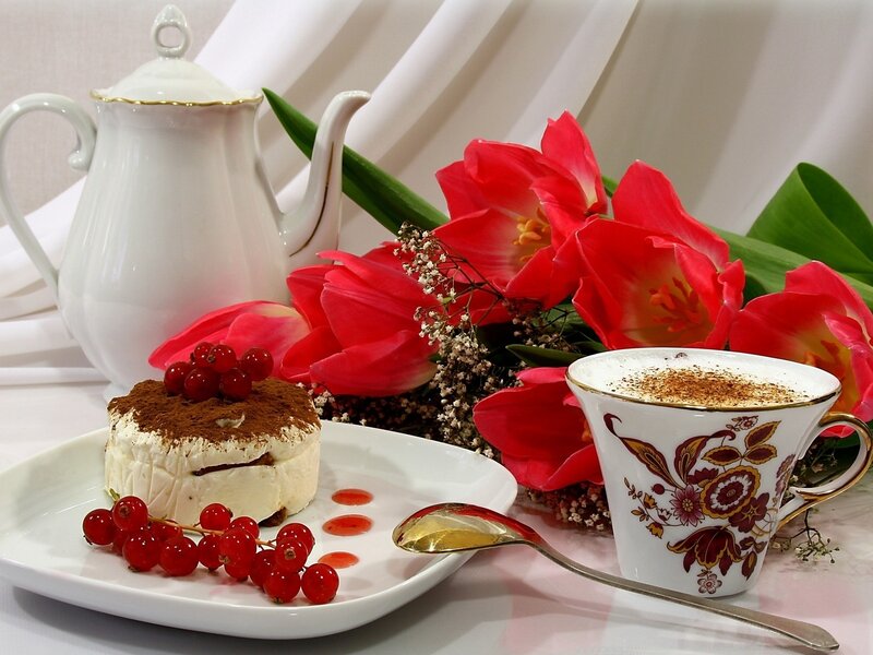 Dessert and Coffee Set — White, Serene