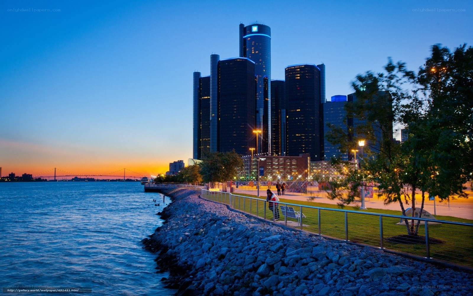 Detroit skyline at dusk