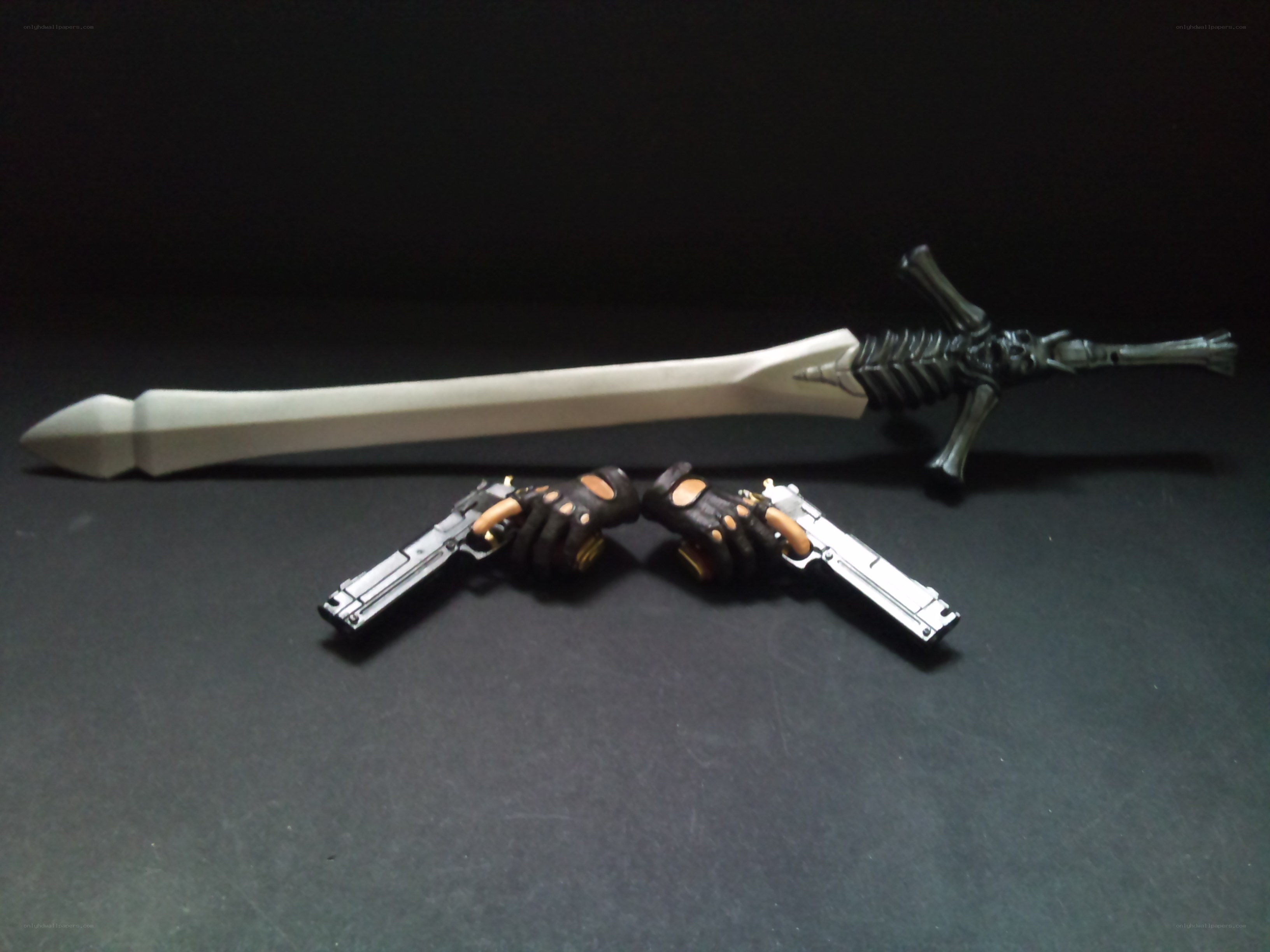 Devil May Cry weapon set