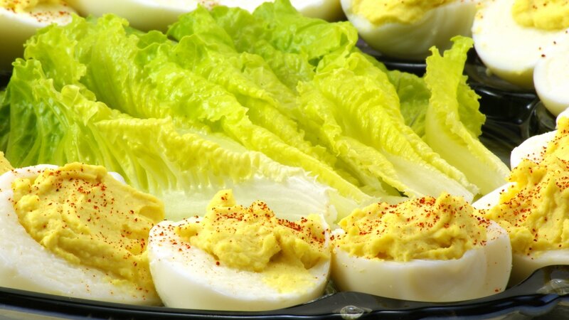 Deviled eggs with lettuce