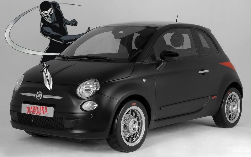 Diabolik-themed Fiat 500