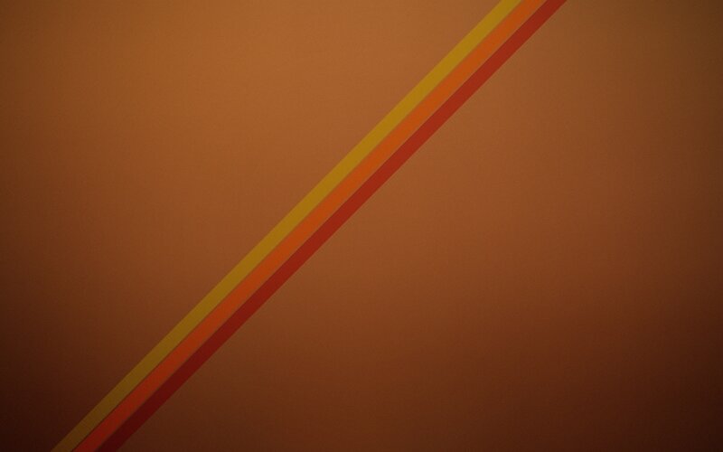Diagonal Stripes on Brown — Calm