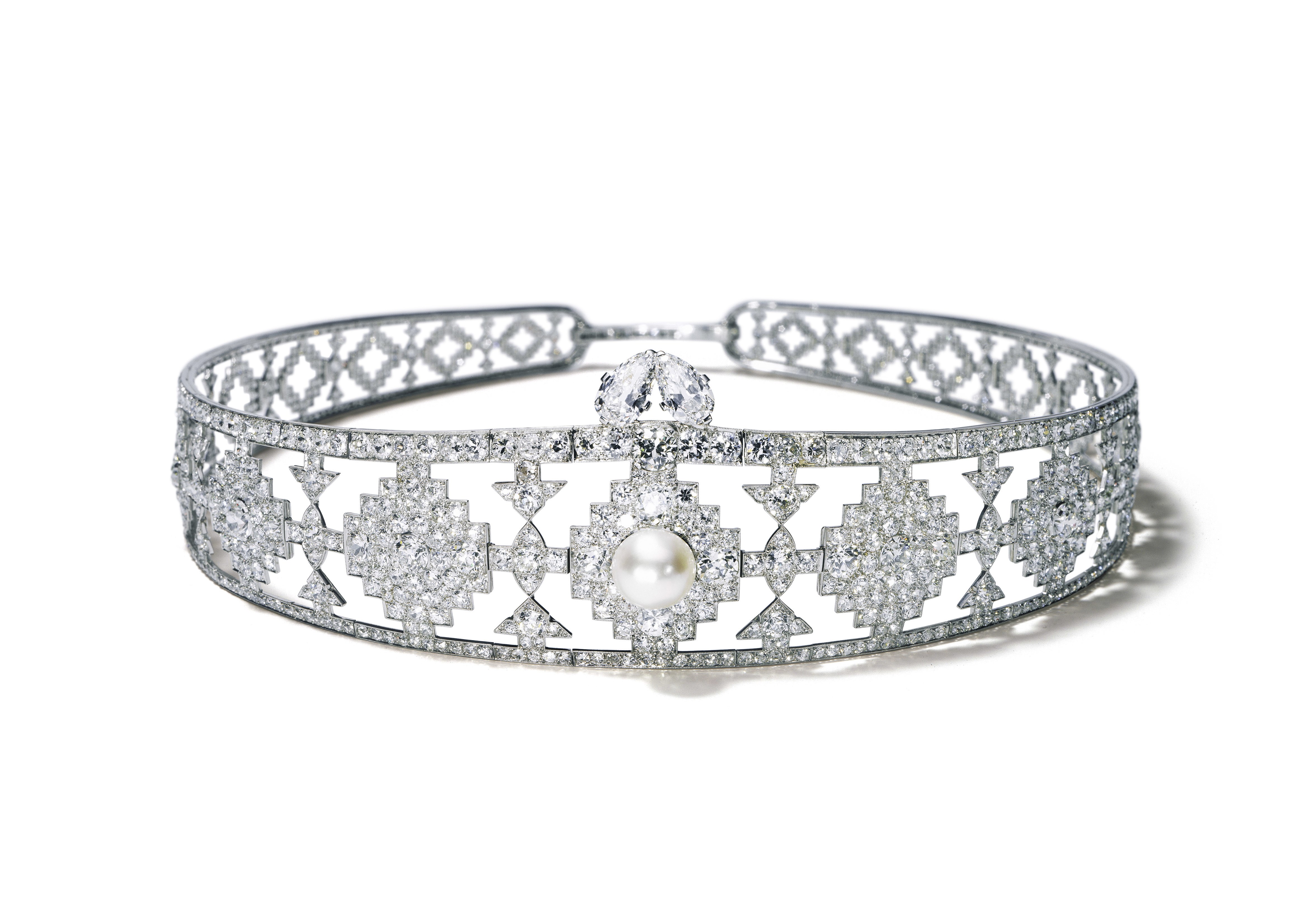 diamond and pearl tiara
