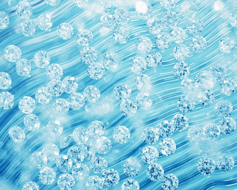 Diamonds on blue waves