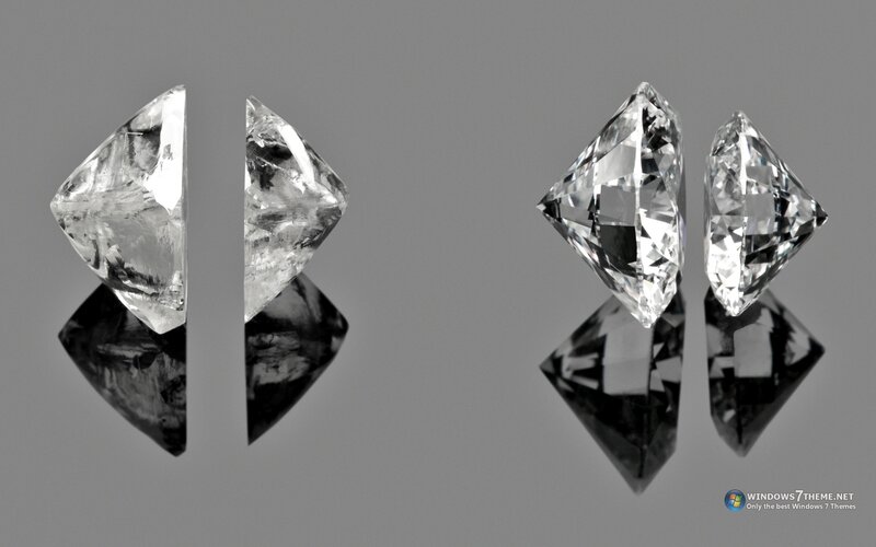 Diamonds on Reflective Surface — Black