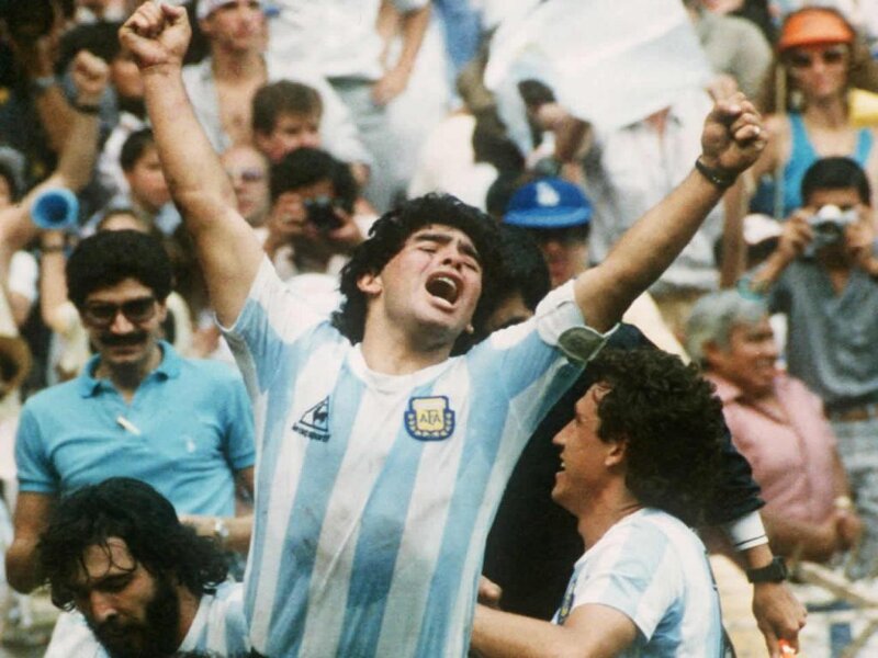 Diego Maradona celebrates victory
