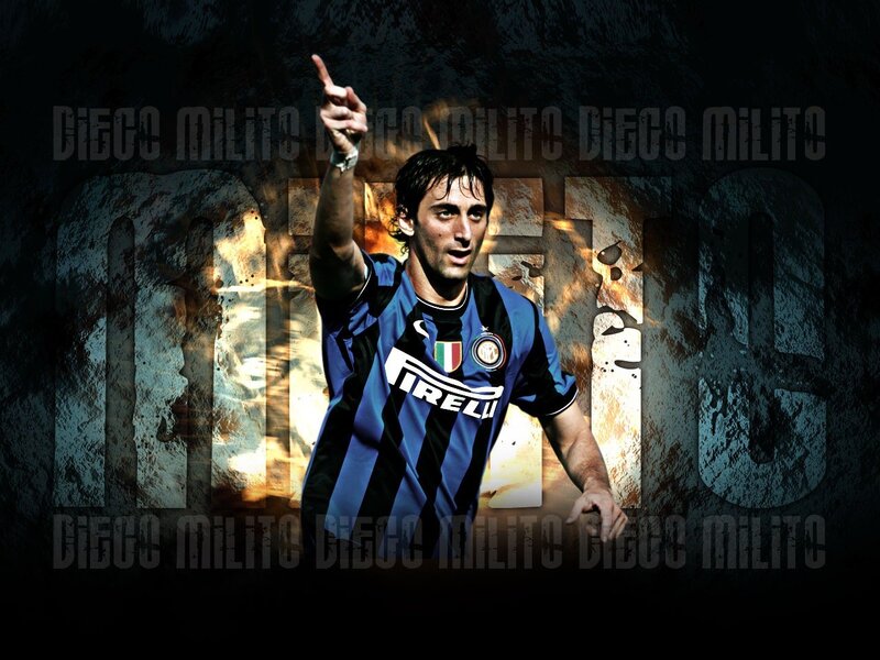 Diego Milito celebrating