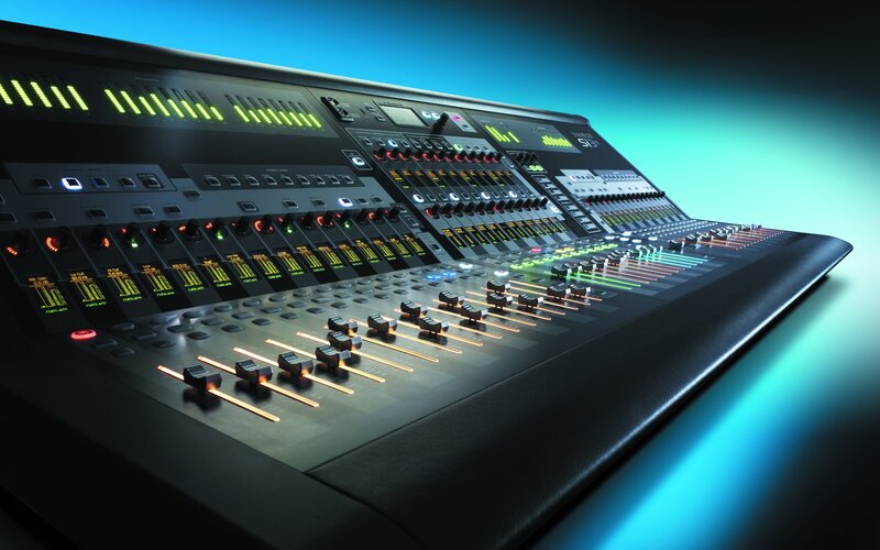 digital audio mixing console