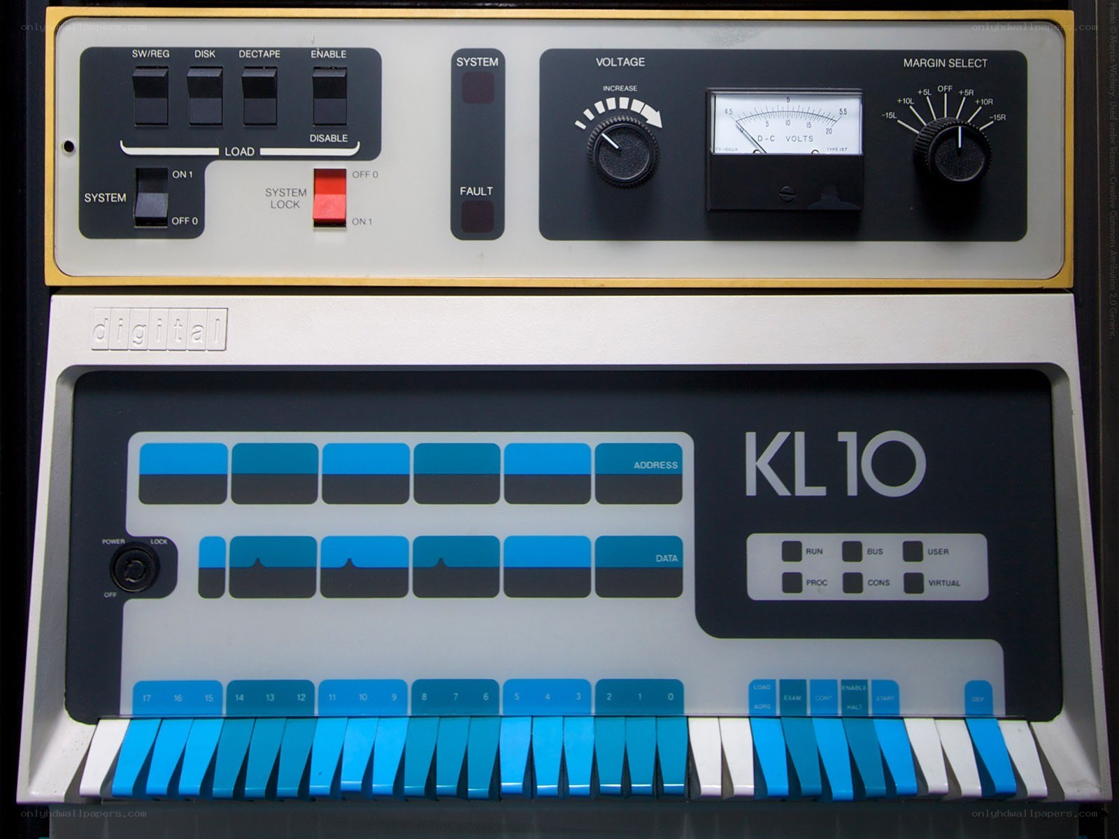 Digital KL10 computer terminal