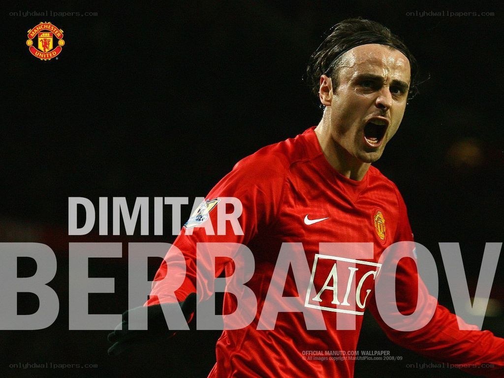 Dimitar Berbatov celebrating
