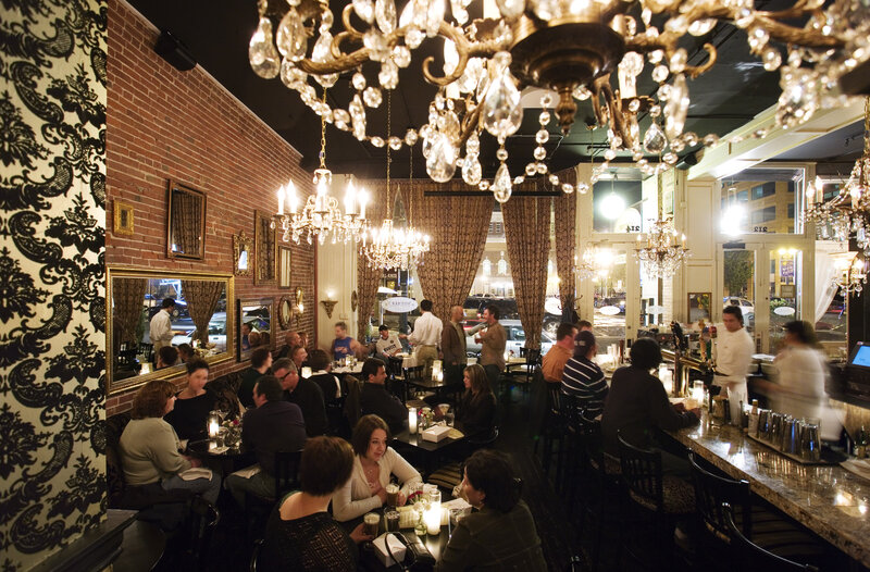 Diners in a Restaurant — Black