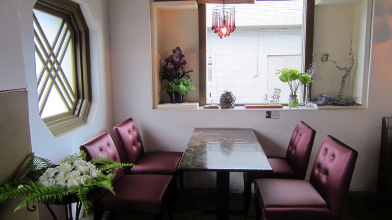 Dining Booth with Chairs