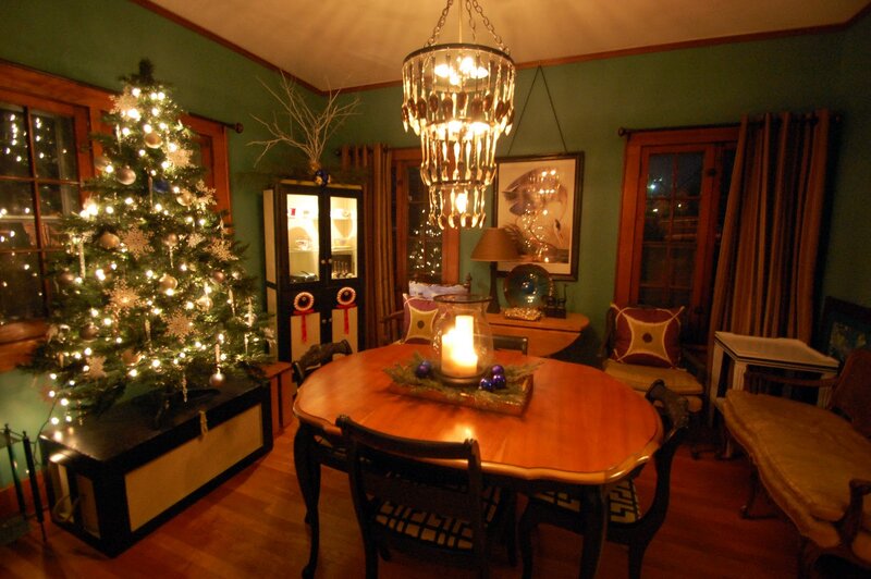 Dining Room with Christmas Tree — Green