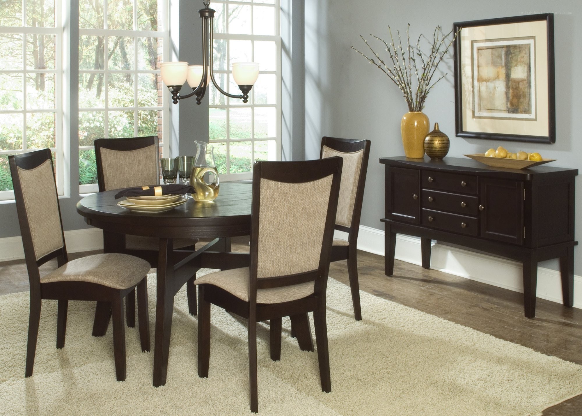 dining room with table and chairs
