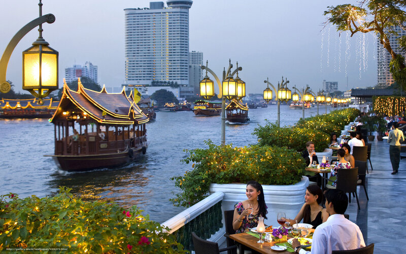 Dinner by the river in Bangkok