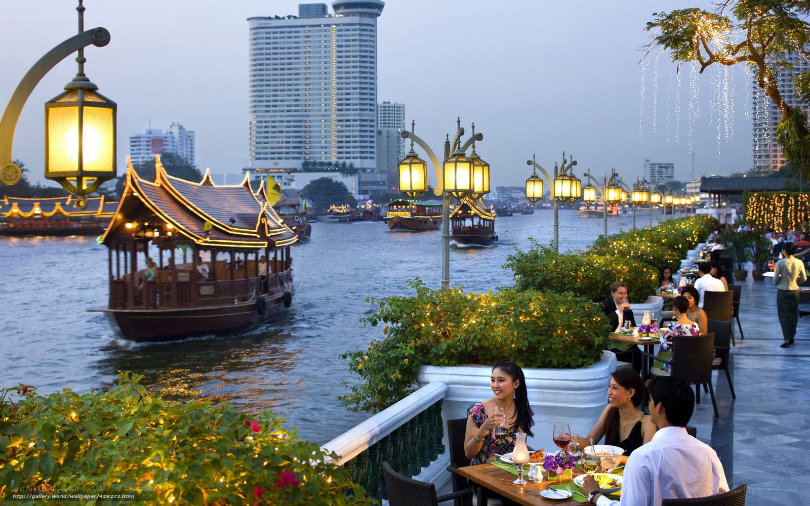 Dinner by the river in Bangkok
