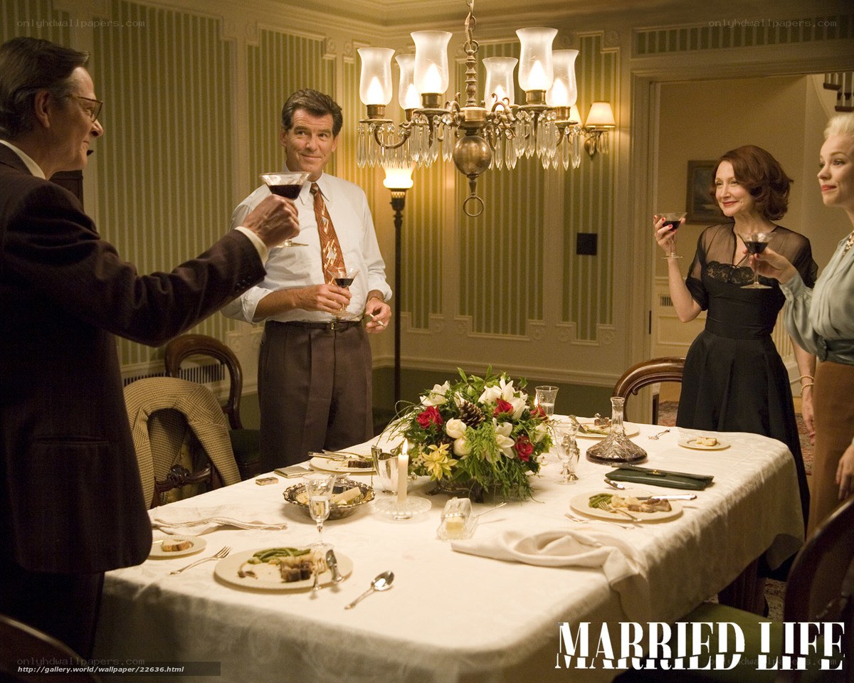 Dinner party toast scene