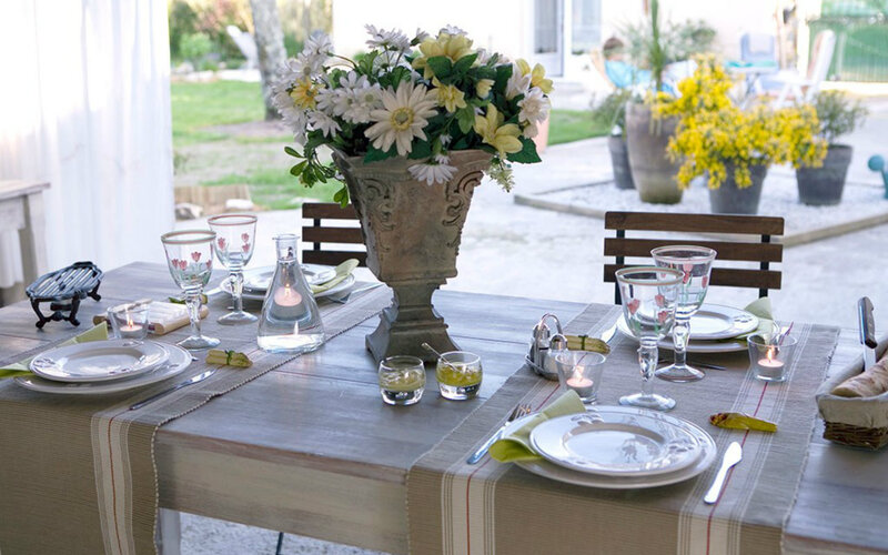 Dinner Table Setting — Beige, Serene