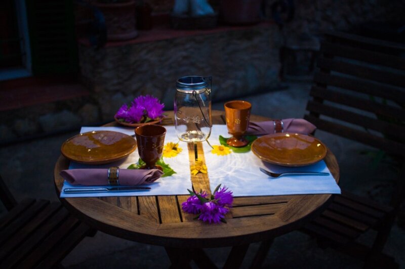 Dinner Table Setting — Brown, Serene