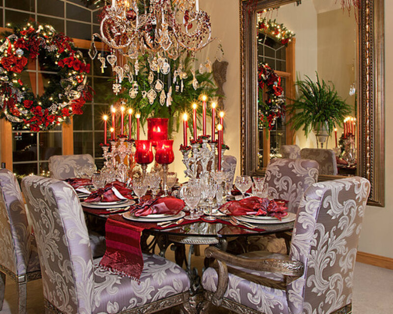 Dinner Table Setting — Red, Festive, Night, Photograph, Wreath