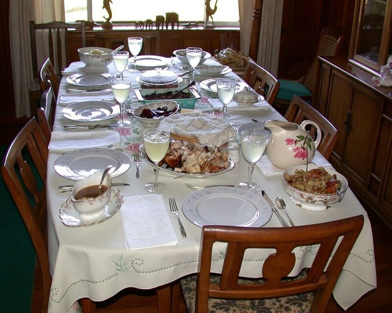 Dinner Table Setting — White