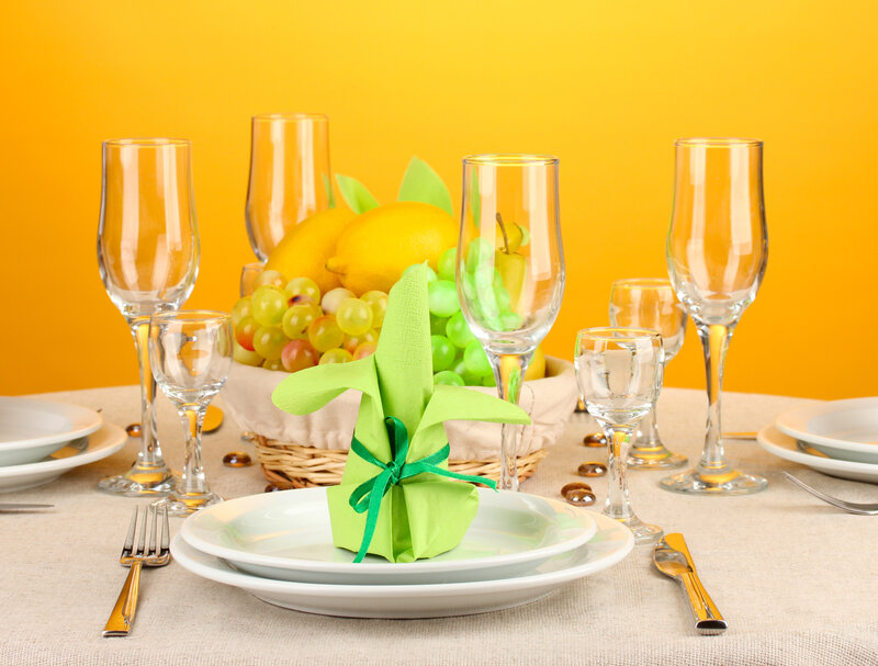 Dinner Table Setting — Yellow, Bright