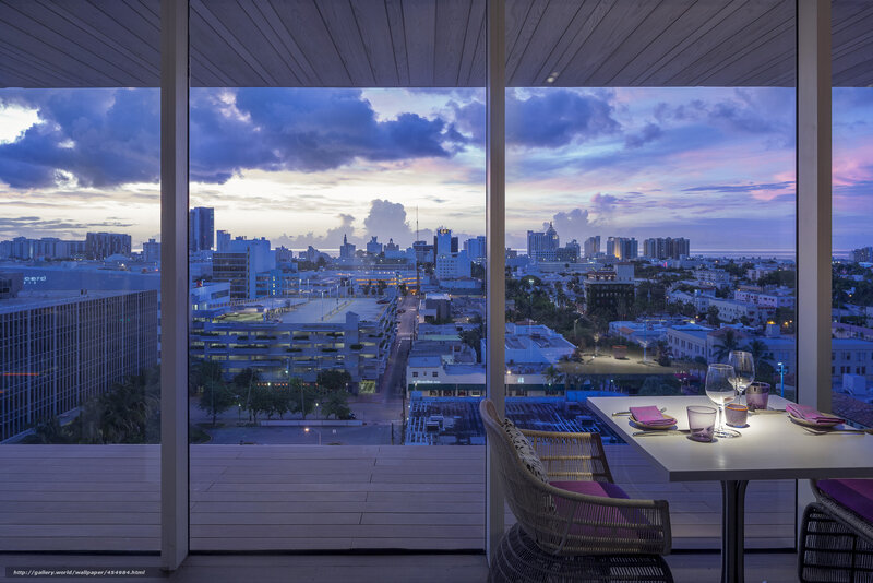 Dinner with city view