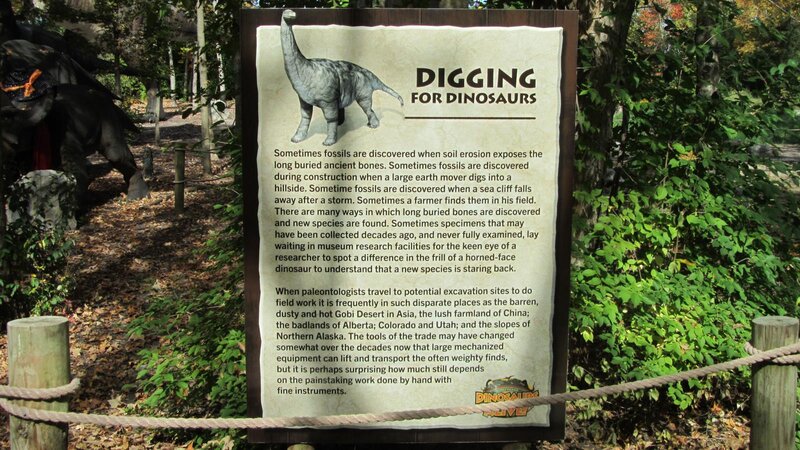 Dinosaur Exhibit Sign