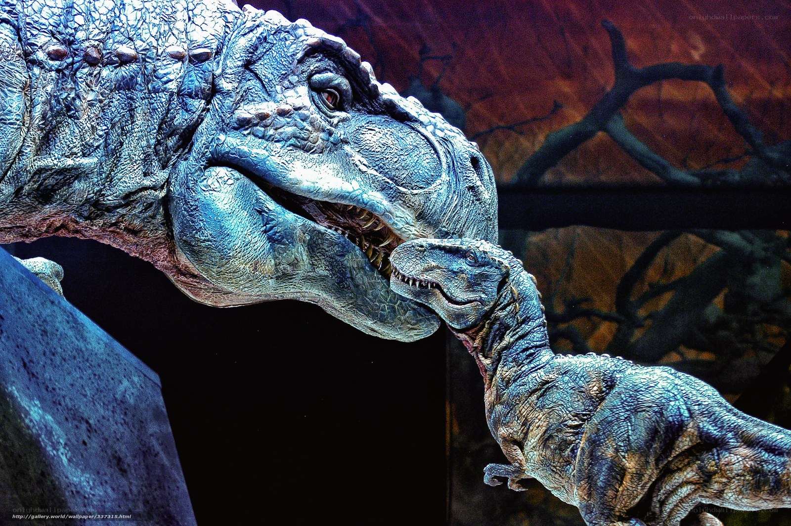 Dinosaur parent and baby