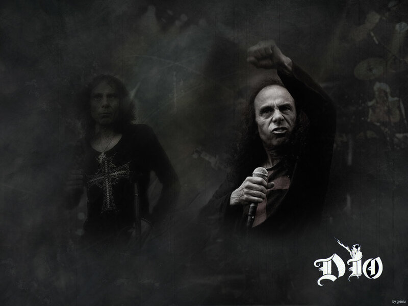 Dio band performance