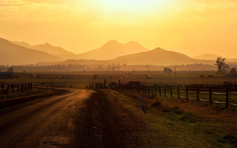 Dirt Road in Valley — Orange, Serene