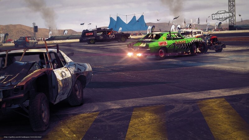 Dirt Showdown race action