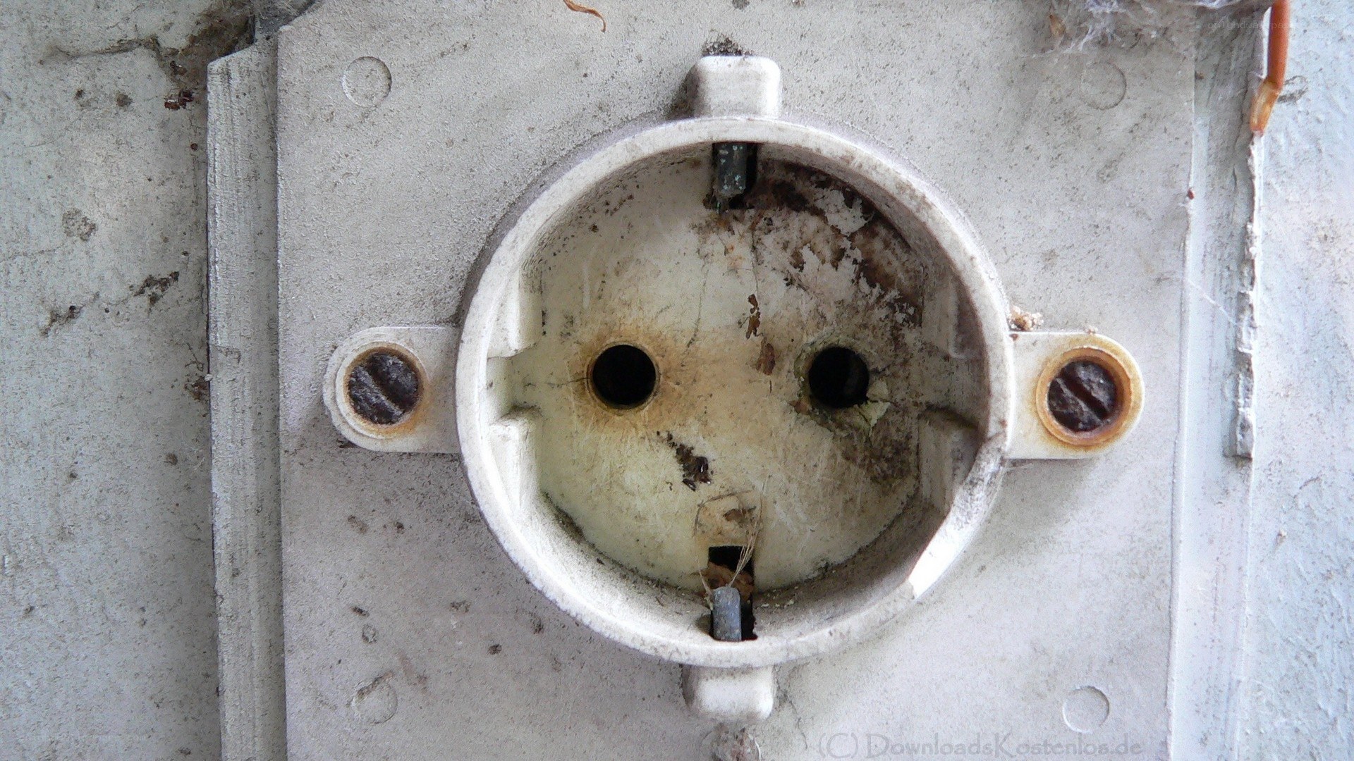 dirty electrical outlet